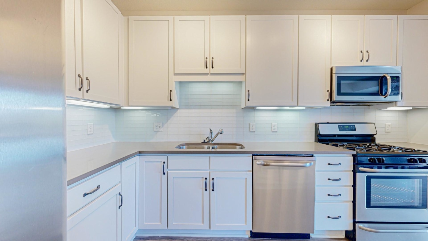 The Residences at 1700 Image 4
