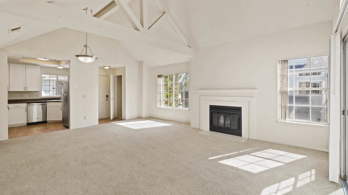 Schooner Bay Apartment Homes Image 18