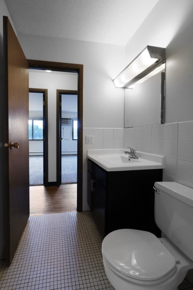 Brooklyn Crossing Image 29