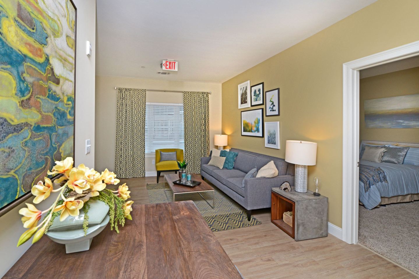 Axis at Lakeshore Image 10