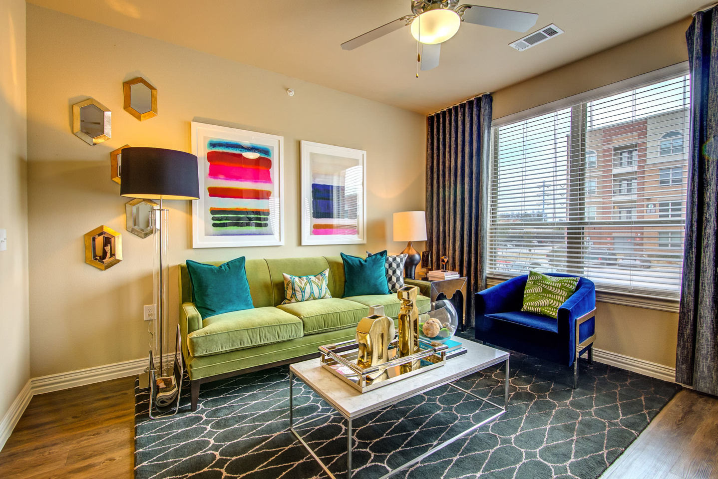 Keller Springs Crossing Apartments Image 40