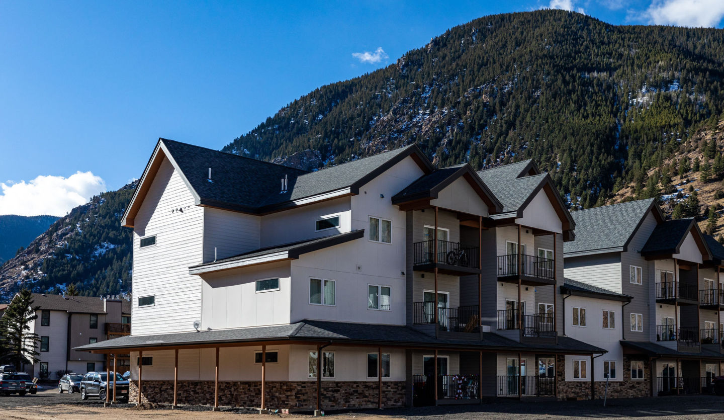 Bighorn Crossing Image 1