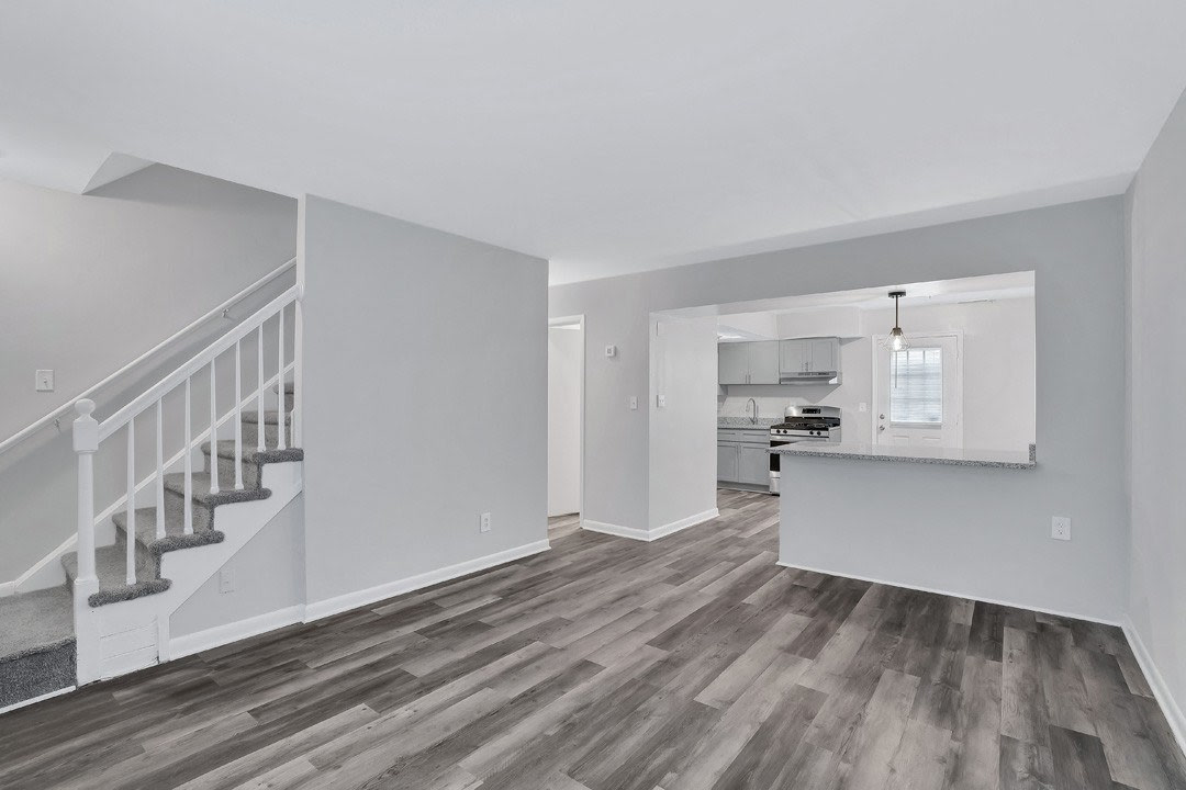 Riverstone Townhomes Image 4