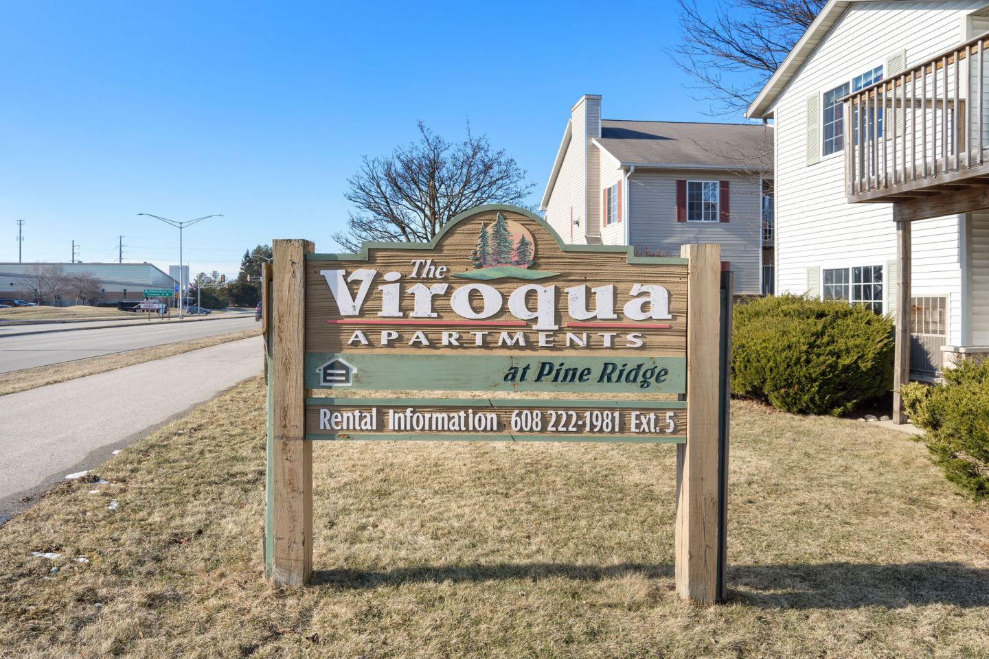 The Viroqua at Pine Ridge Apartments Image 1