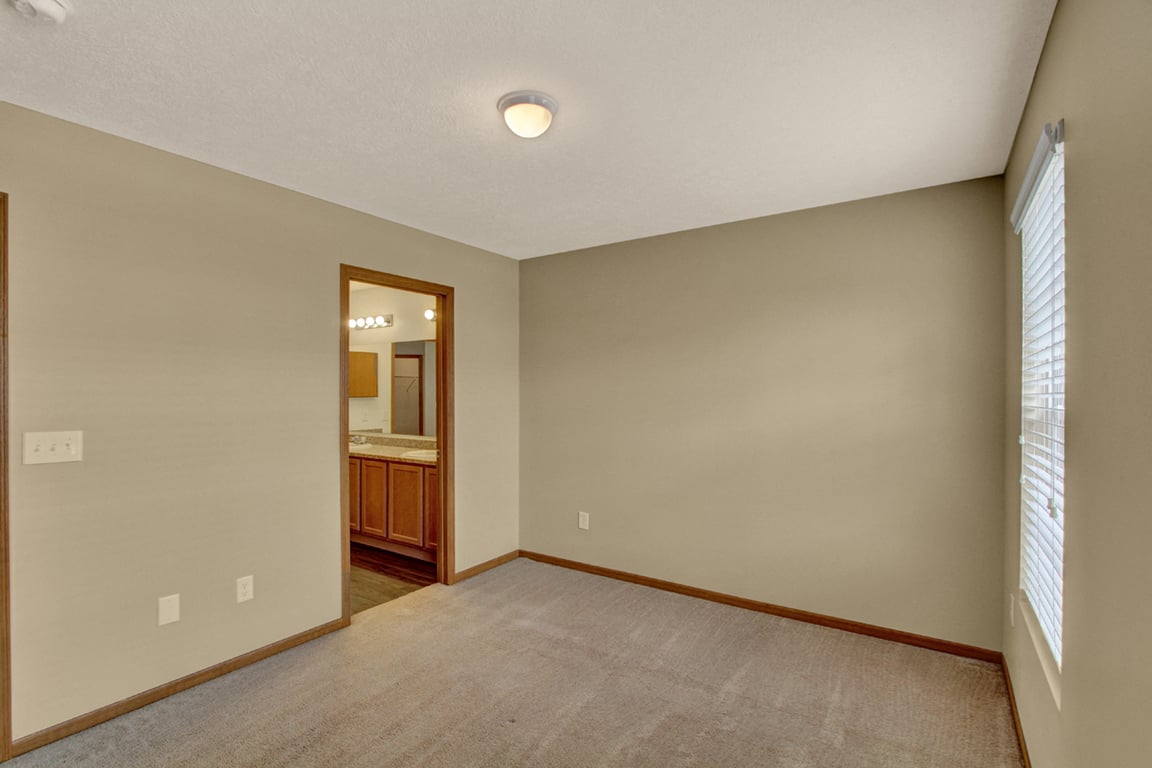 Brookfield Village Image 40