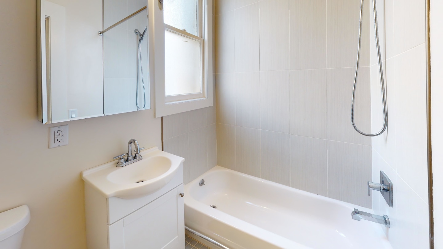 1705 Octavia Street Image 4