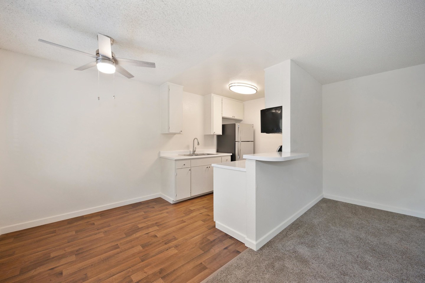 Elan Sea Lofts Image 12