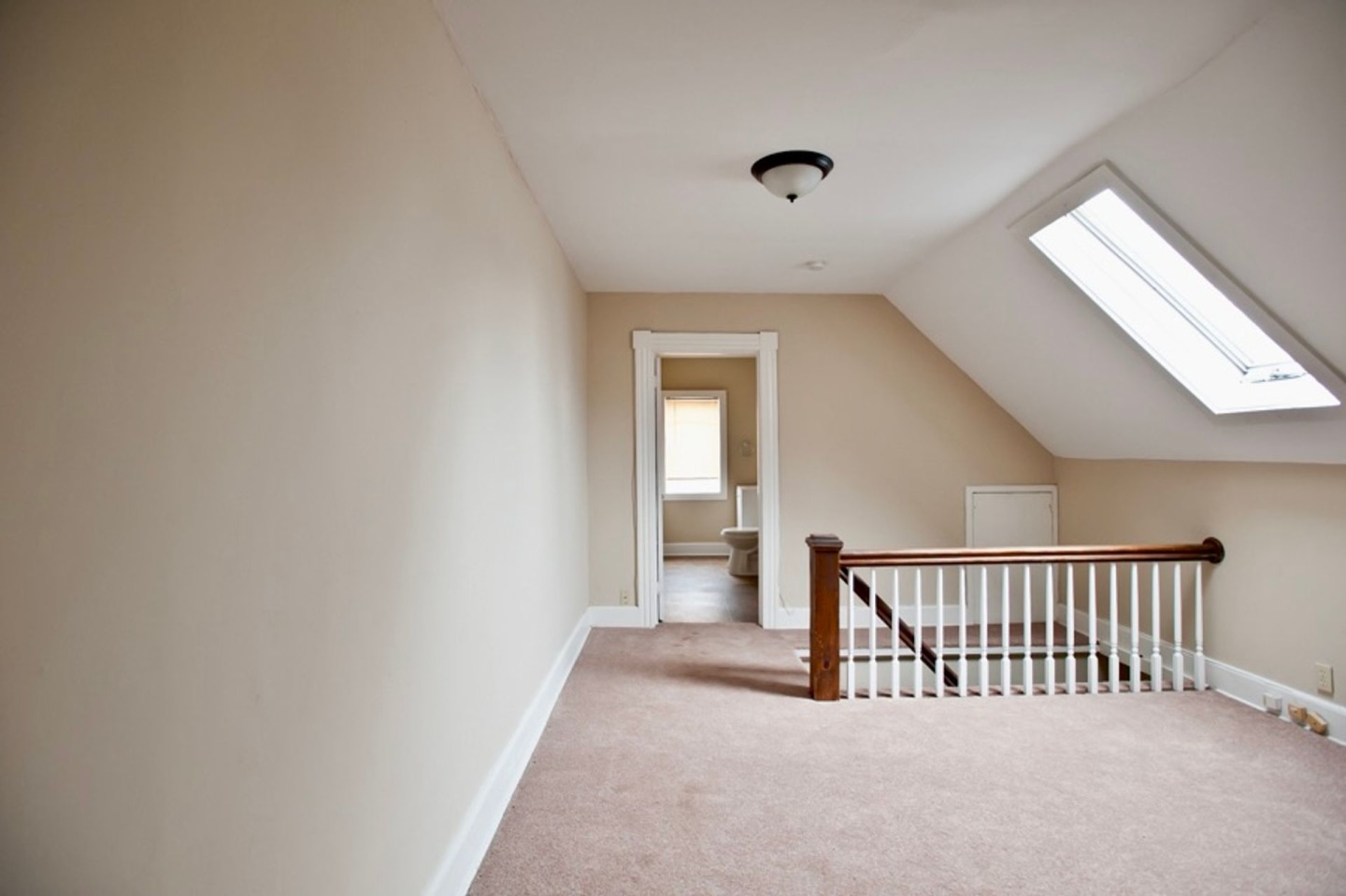 2216 E Ivanhoe Place Image 12