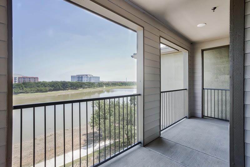 Lakeside Lofts Image 19