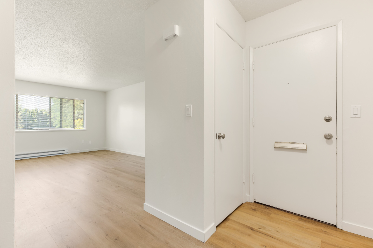 West Royal Apartments Image 15