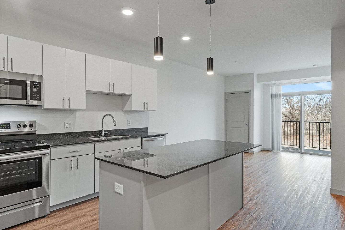 Fenview Flats Image 20