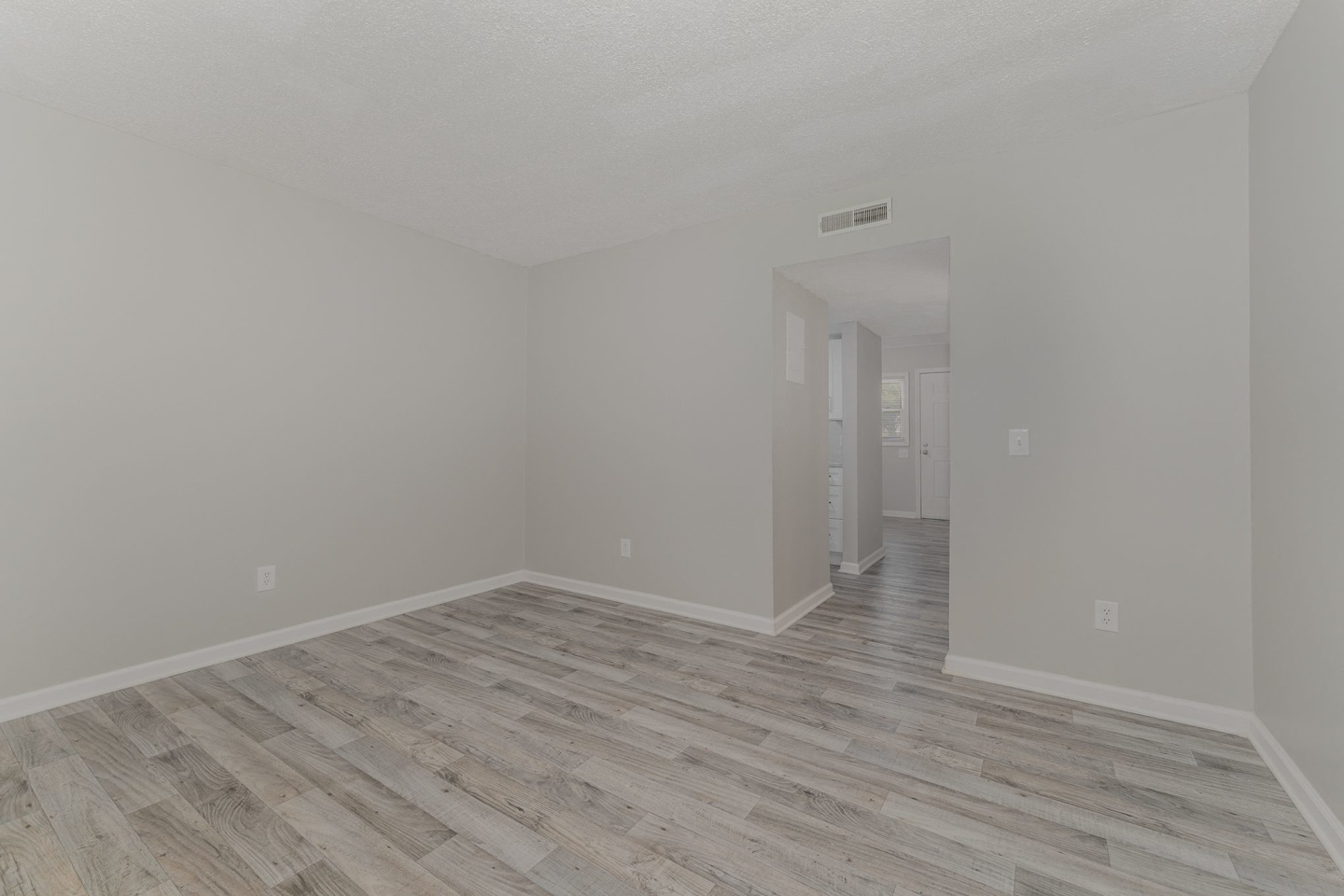 Caswell at Central Avenue Image 19