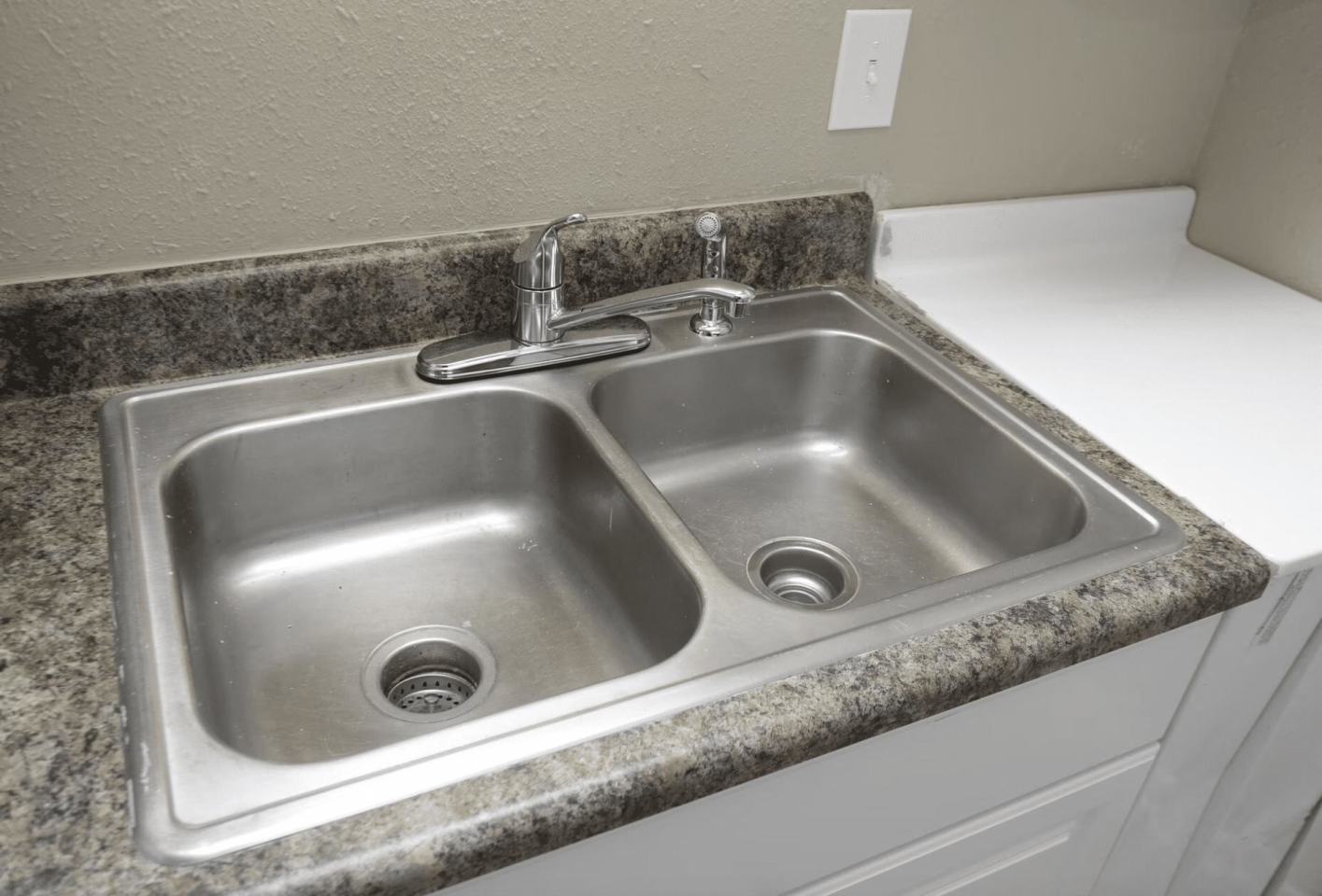 Park View Apartments Image 5