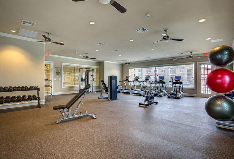 Residence at Gateway Village Image 9