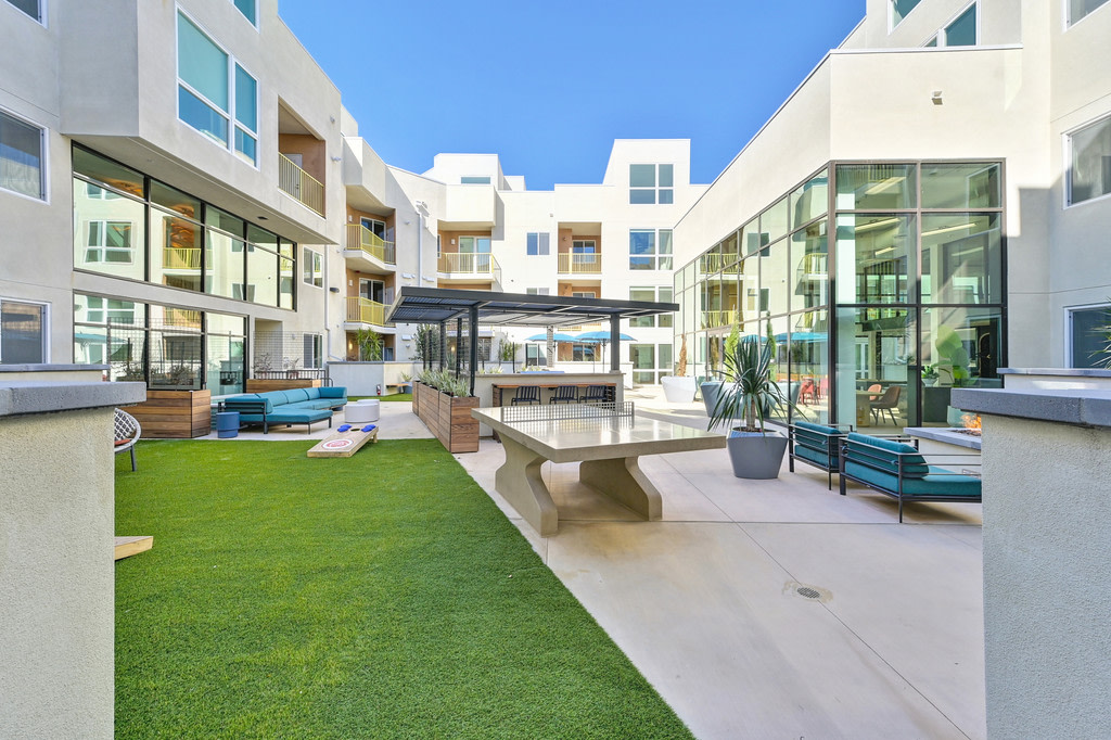 Begonia Place Image 18