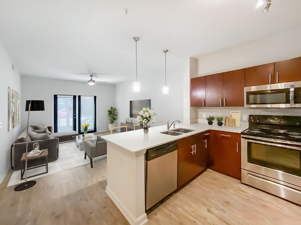 Avana Westside Image 11
