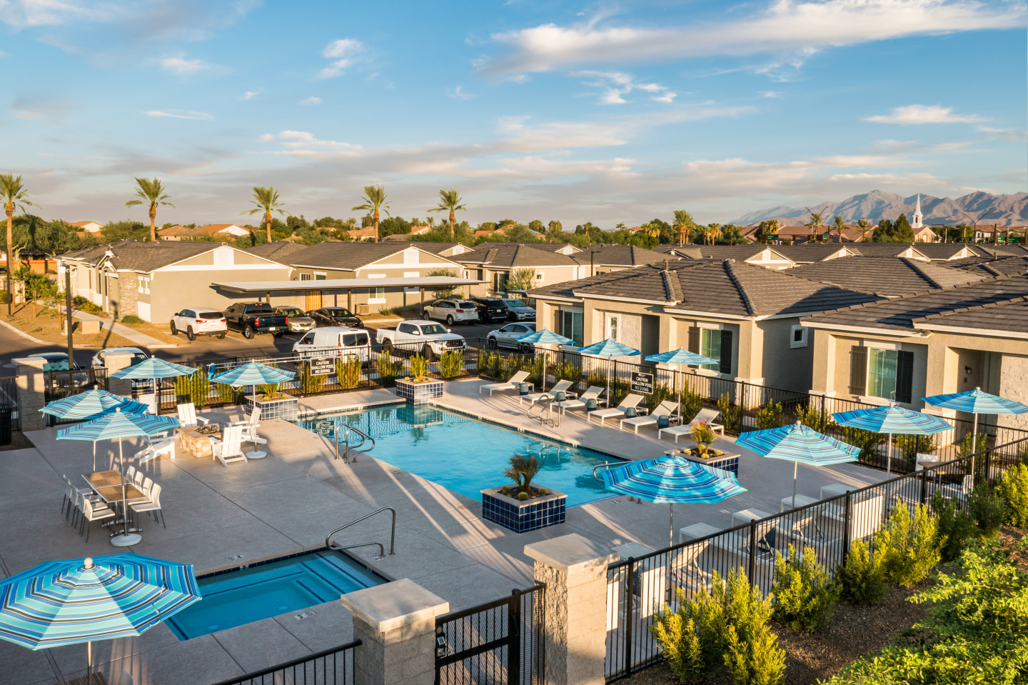 The Bungalows on Camelback Image 20