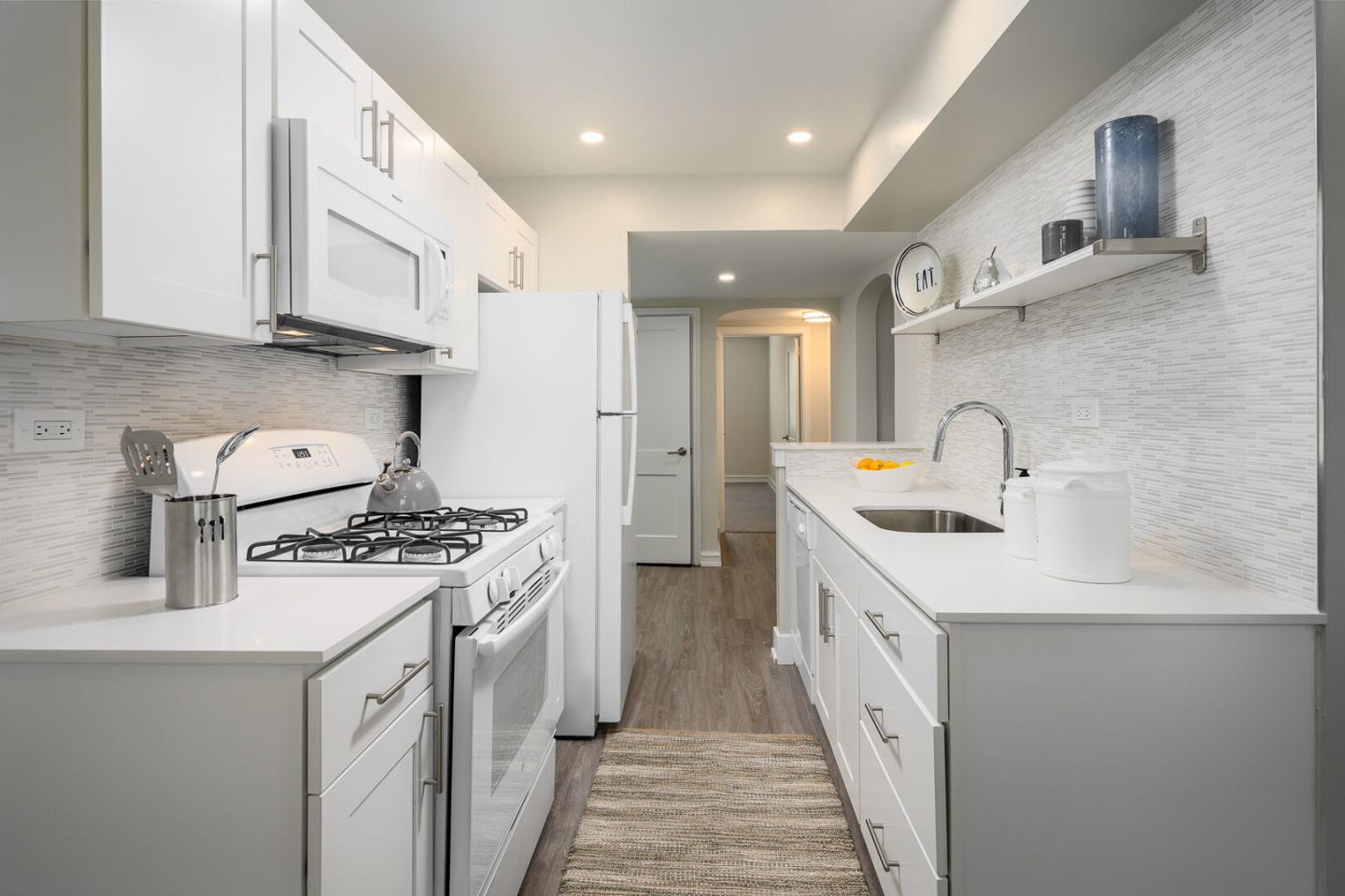 Canterbury Apartments Image 2