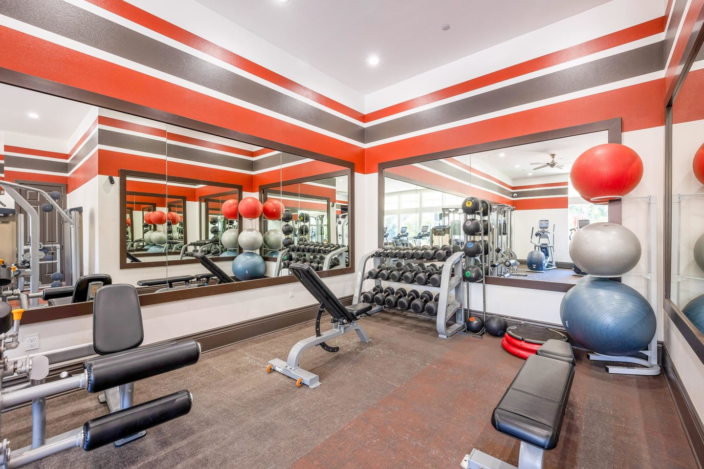 Sendero Gateway Apartment Homes Image 70