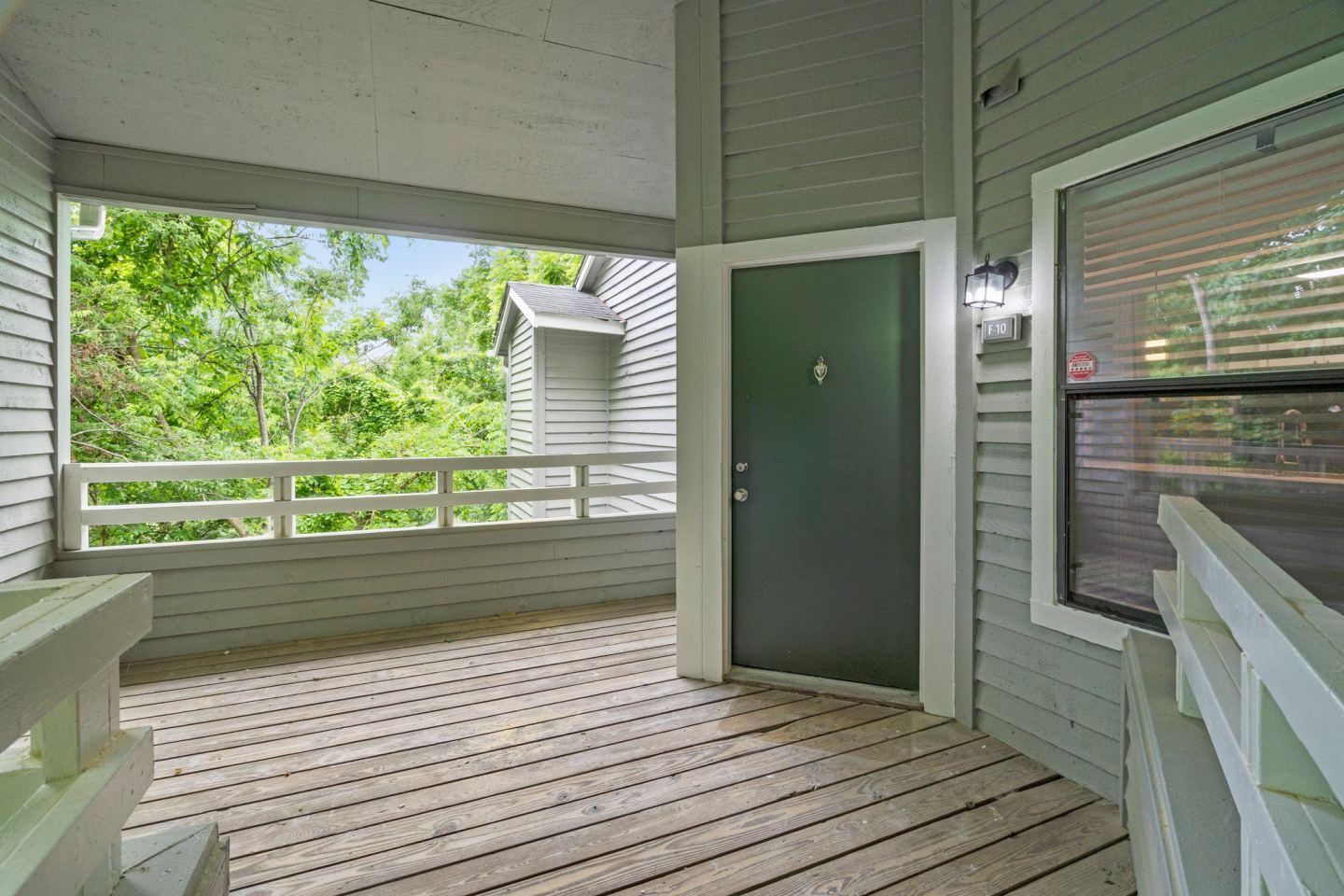 River View Image 21