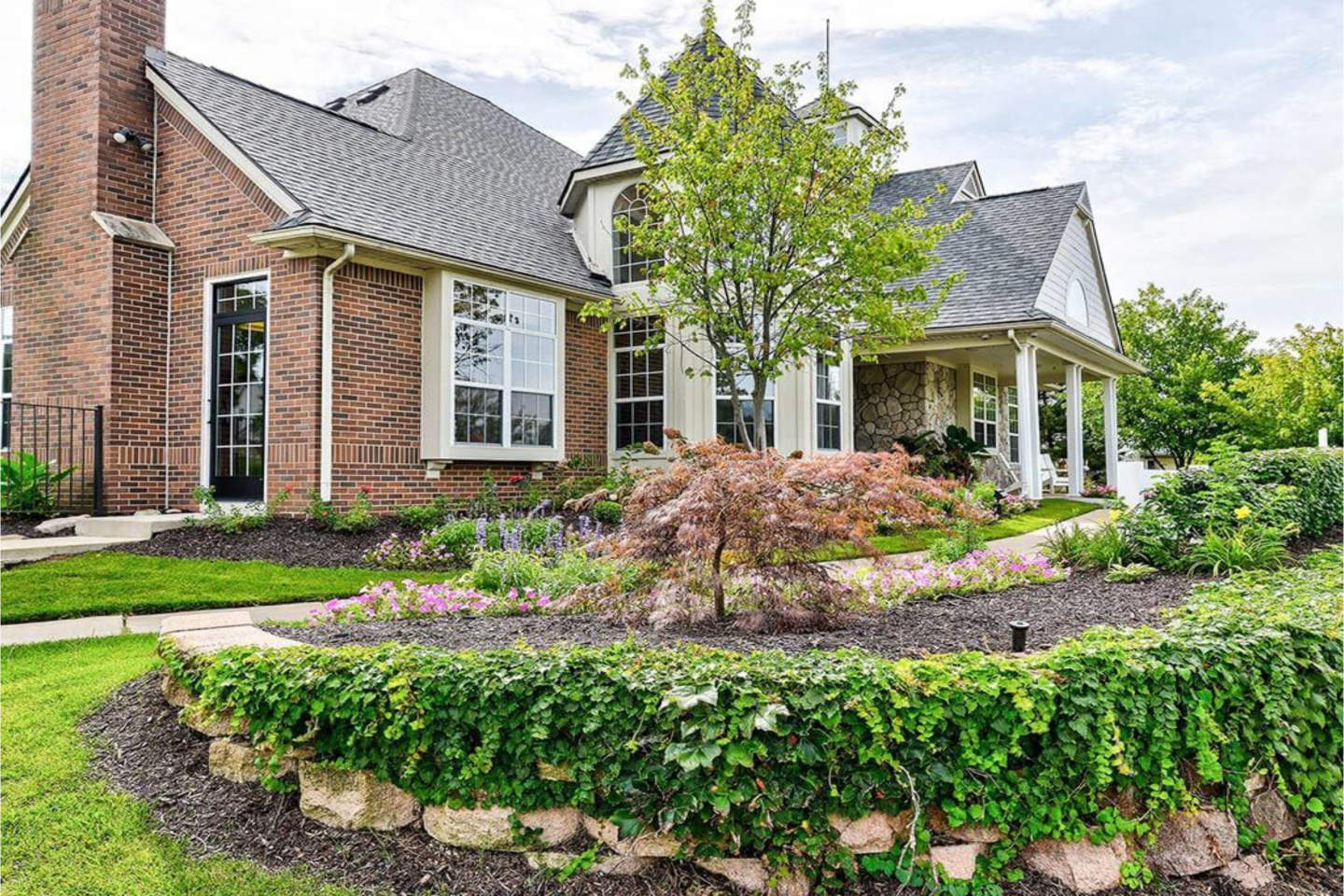 The Villas at Main Street Image 14