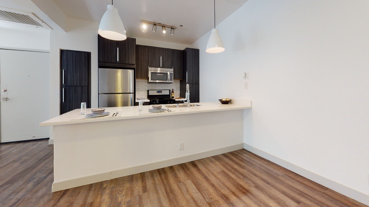 Alister Sherman Oaks Image 17