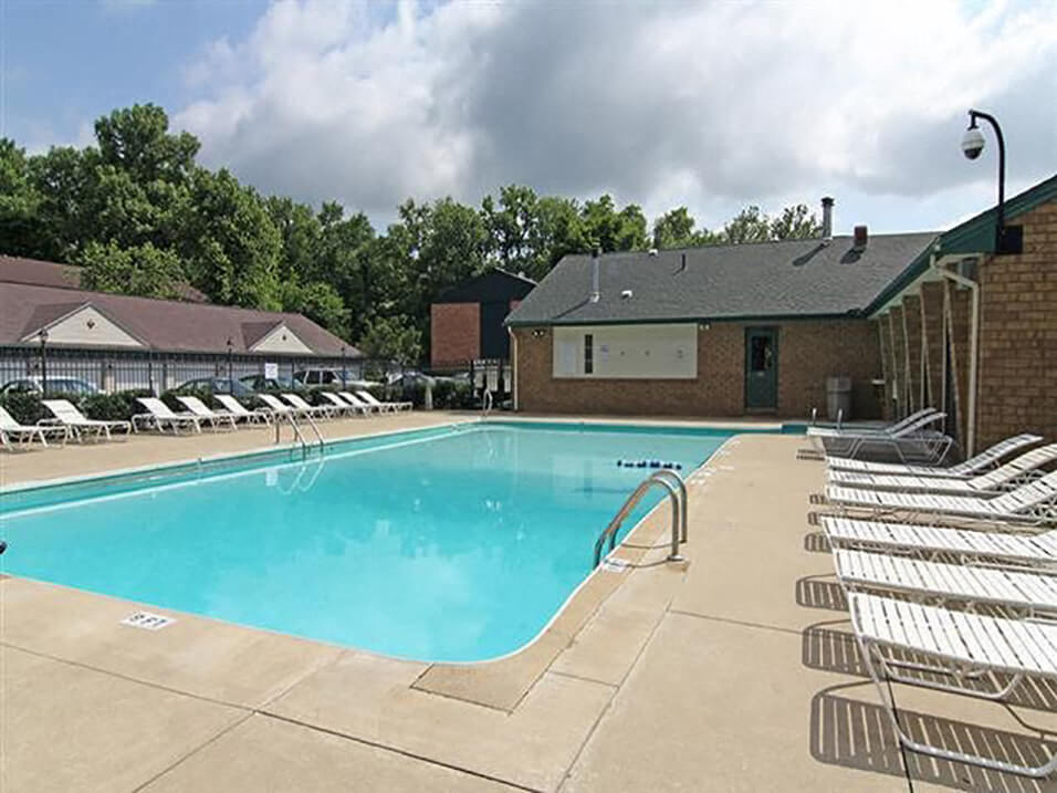 Cedarwood Village Image 21