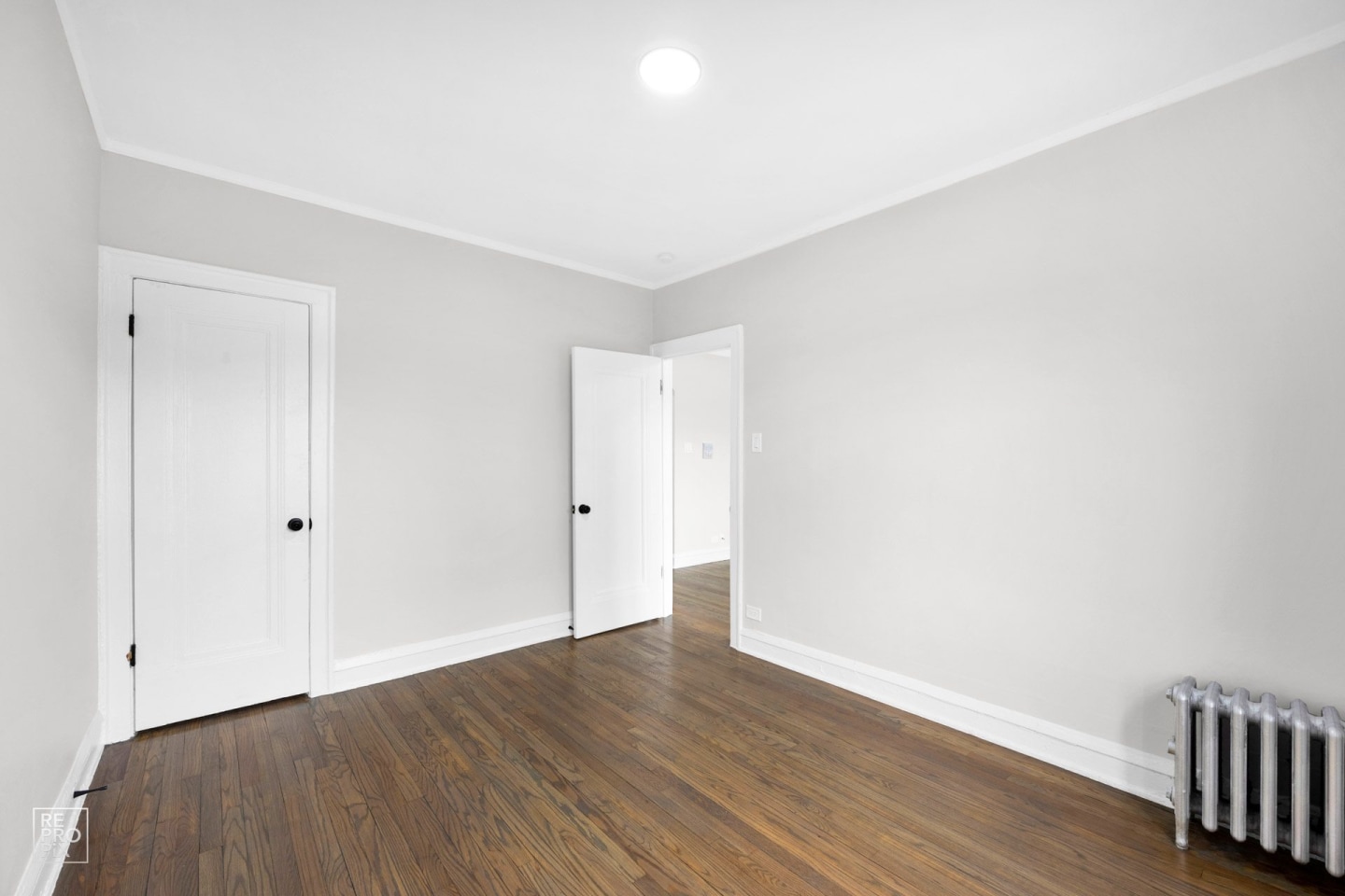 2610 N Laramie Ave Image 5