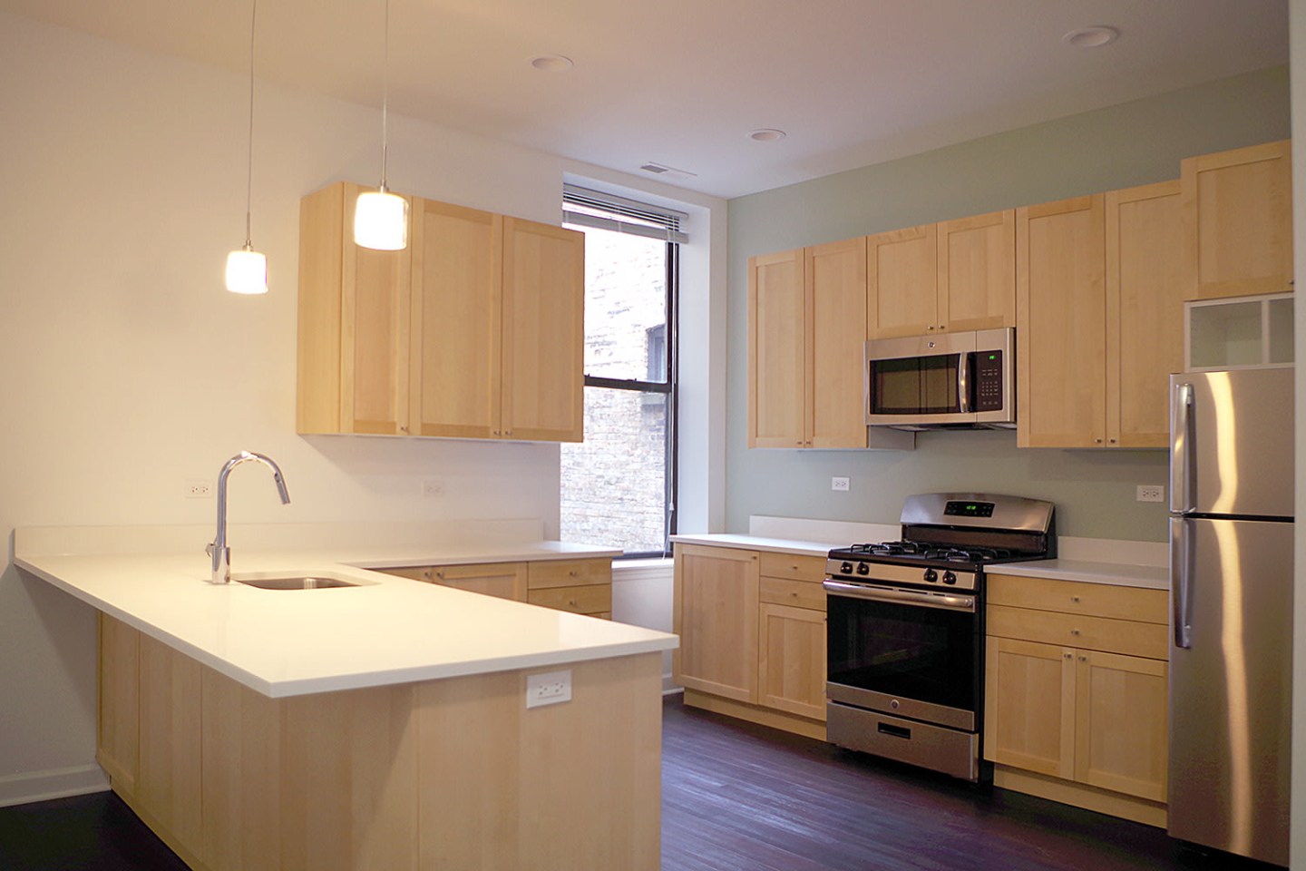 5507-5509 S Hyde Park Boulevard Image 15