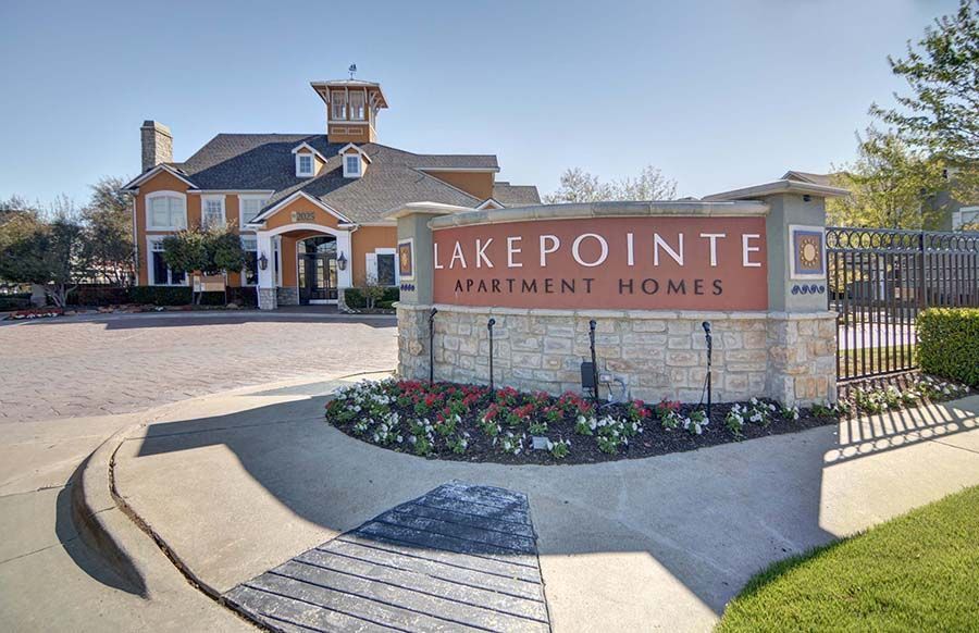 Lakepointe Residences Image 12