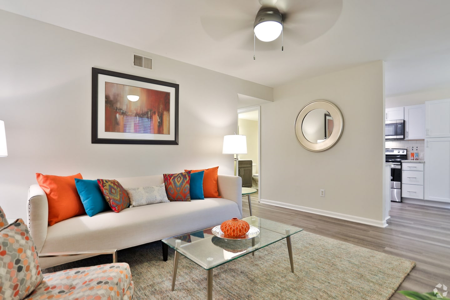 Country Club Apartment Homes Image 19