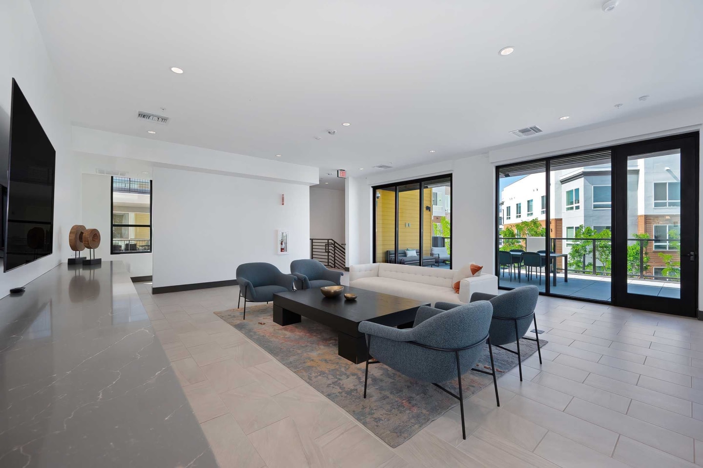 Halcyon Apartments Image 4