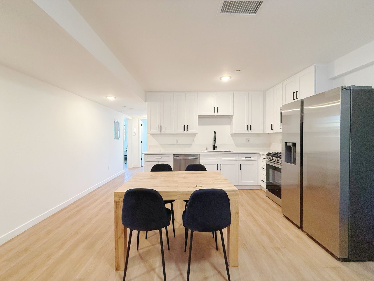 2642 Brighton Avenue - Co-Living Image 2