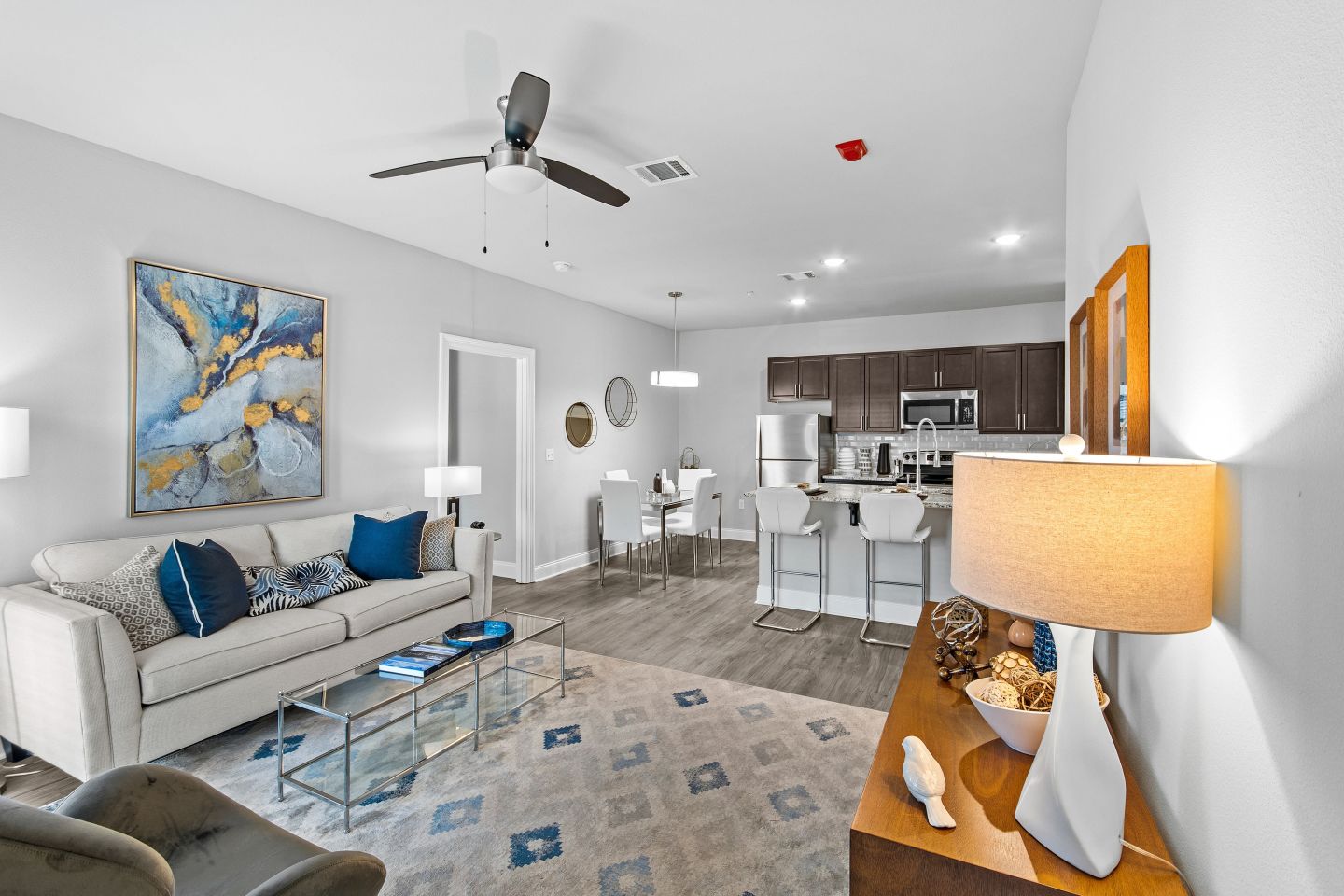 The Heights Luxury Apartments Image 5