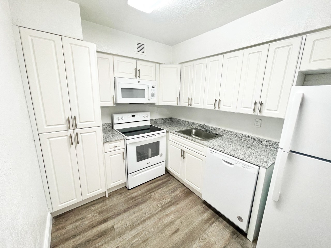 Suncoast Place Image 6