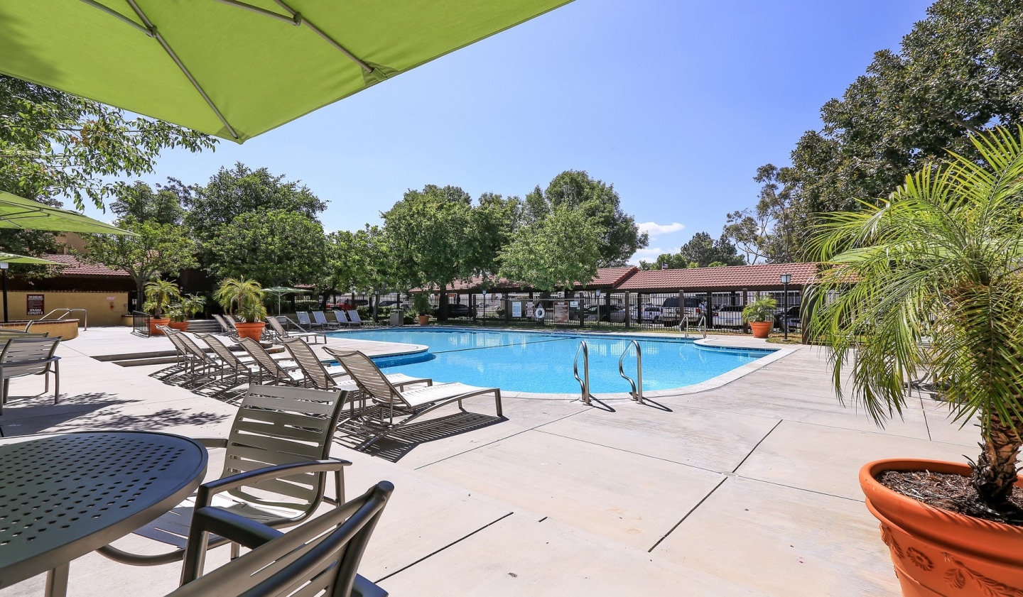 Indian Oaks Apartments Image 16