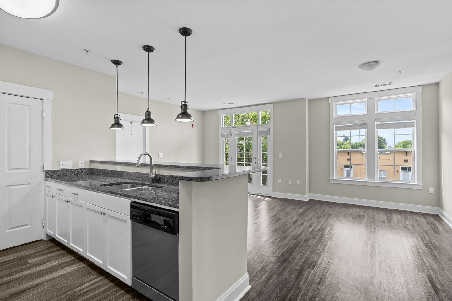 ALPHA MILL APARTMENTS HOMES Image 31
