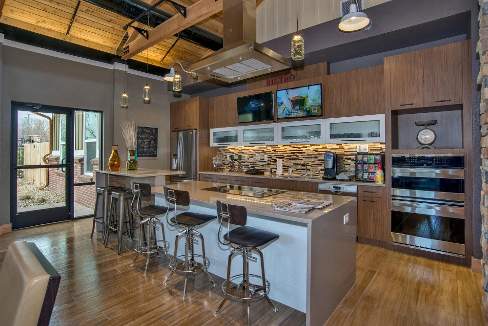 Ironhorse Apartments Image 19