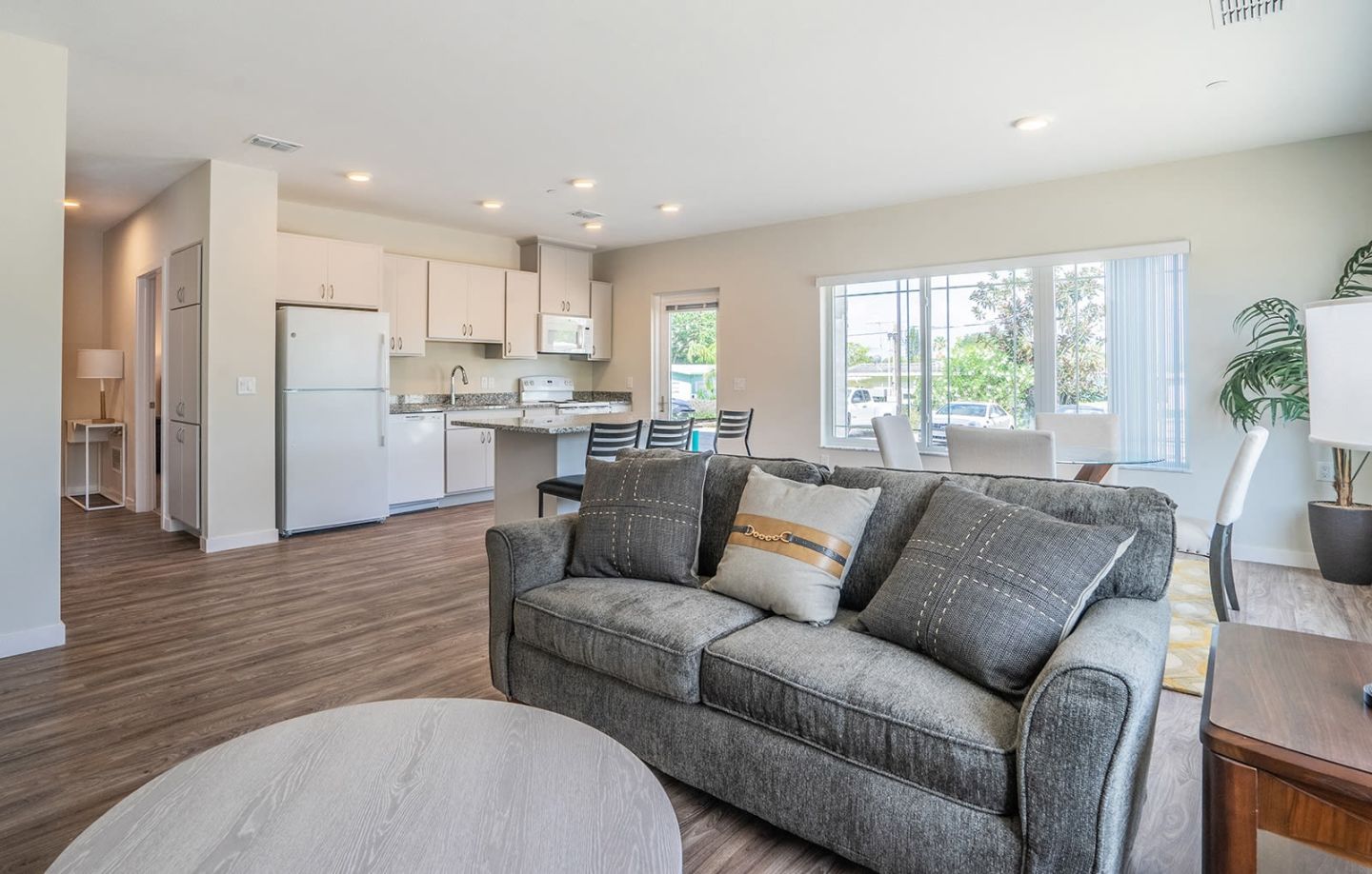 The Reef at Riviera 62+ Apartments - Senior & Affordable Housing Image 20
