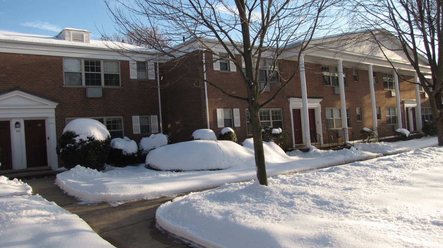 Summit Manor Apartments Image 10
