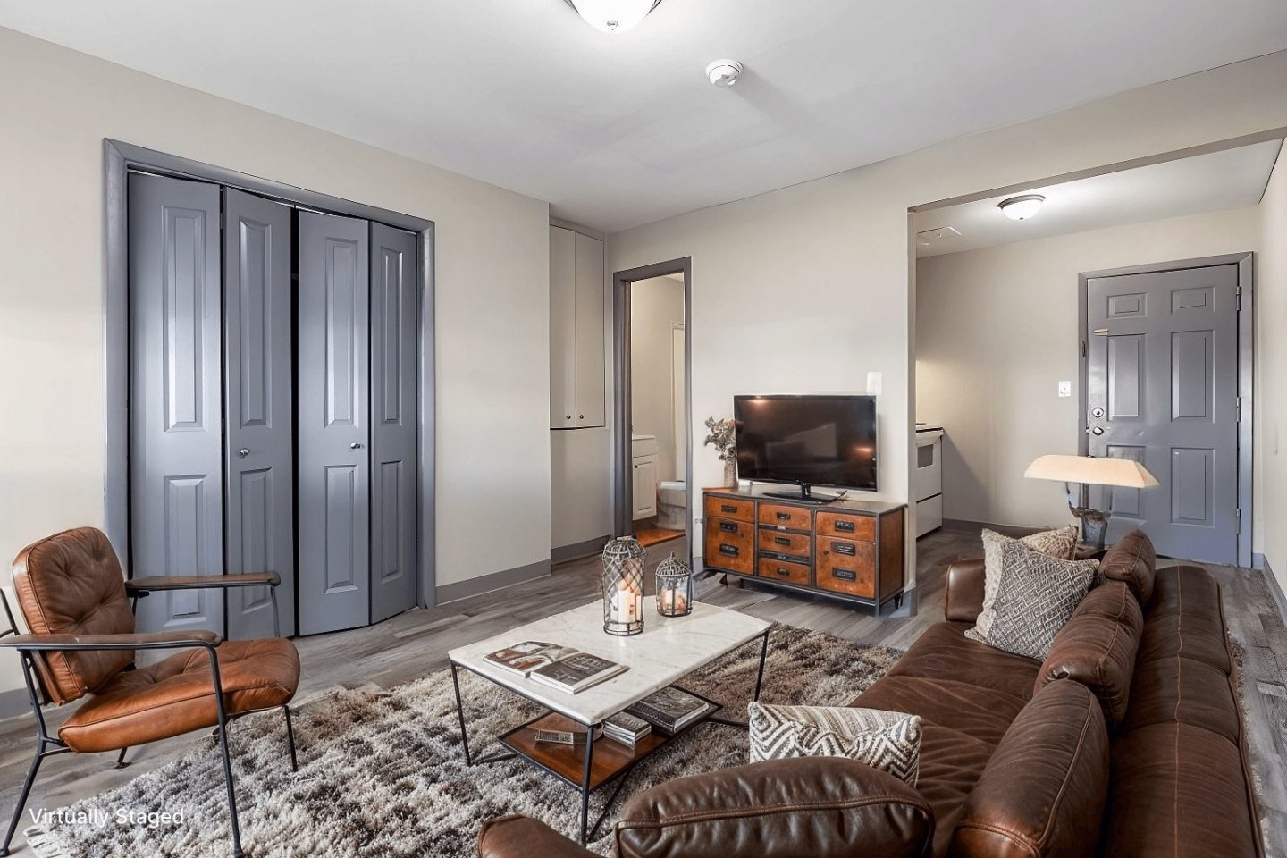 Saluki Apartments Image 1