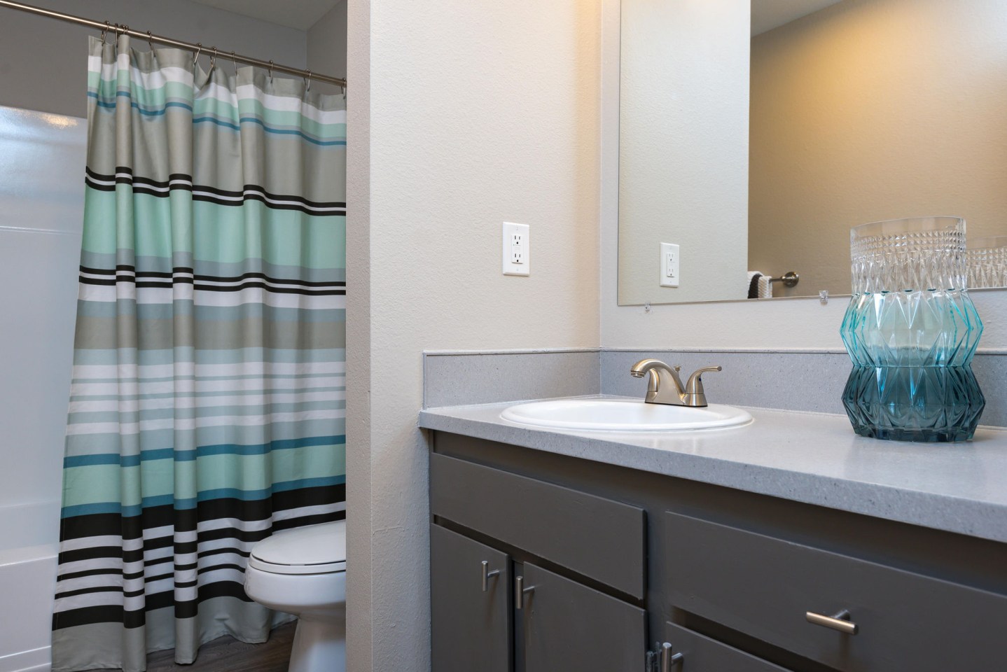 Hidden Oaks Apartment Homes Image 3