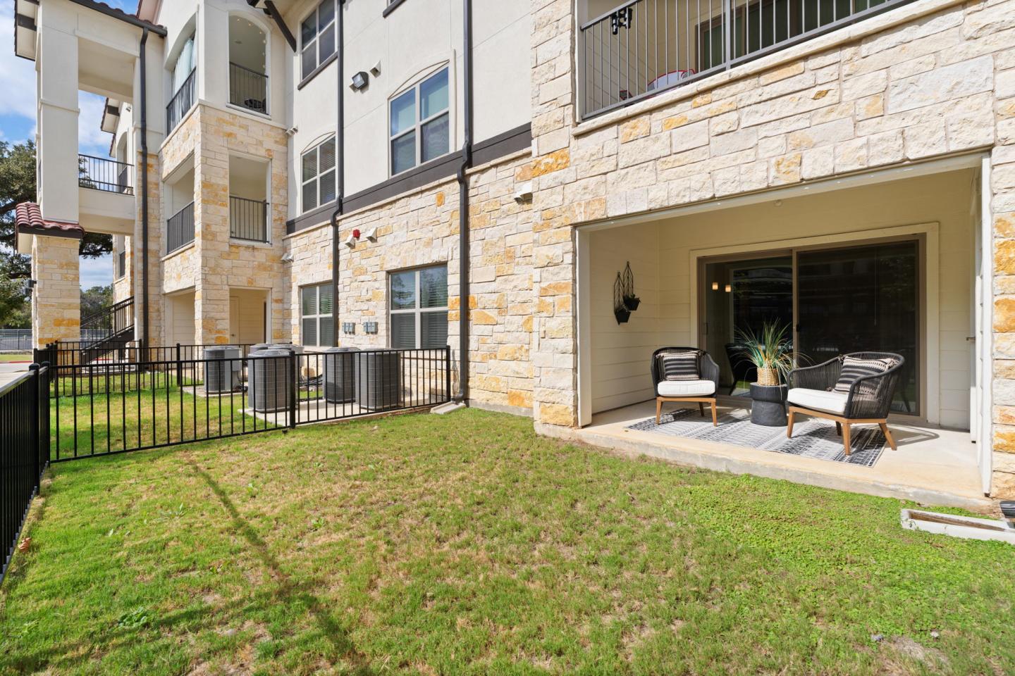 Water Oak Image 45