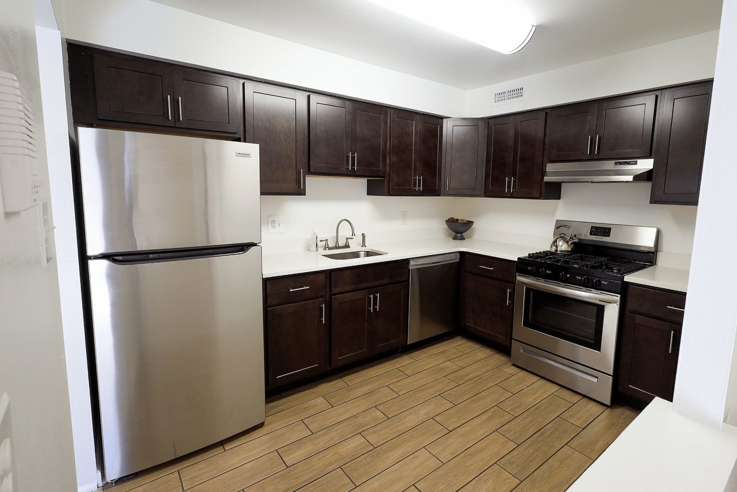Delaire Landing Image 2