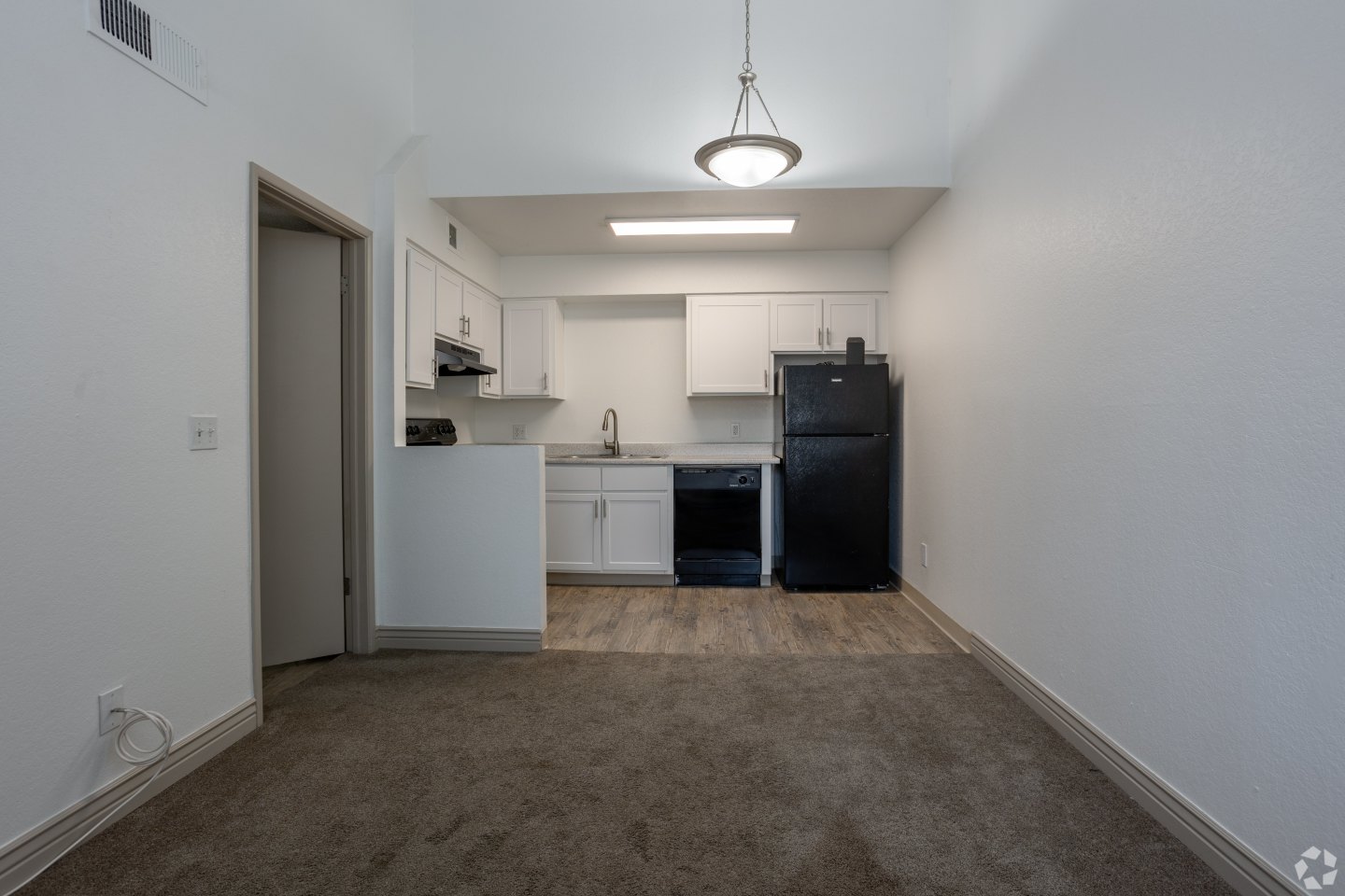 The Place at 2120 Image 19