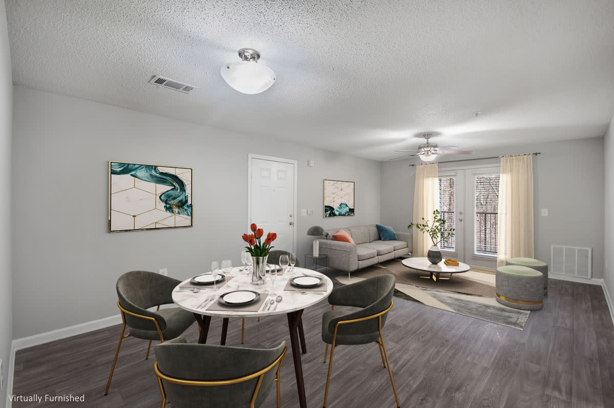 Creekside Apartments Image 9