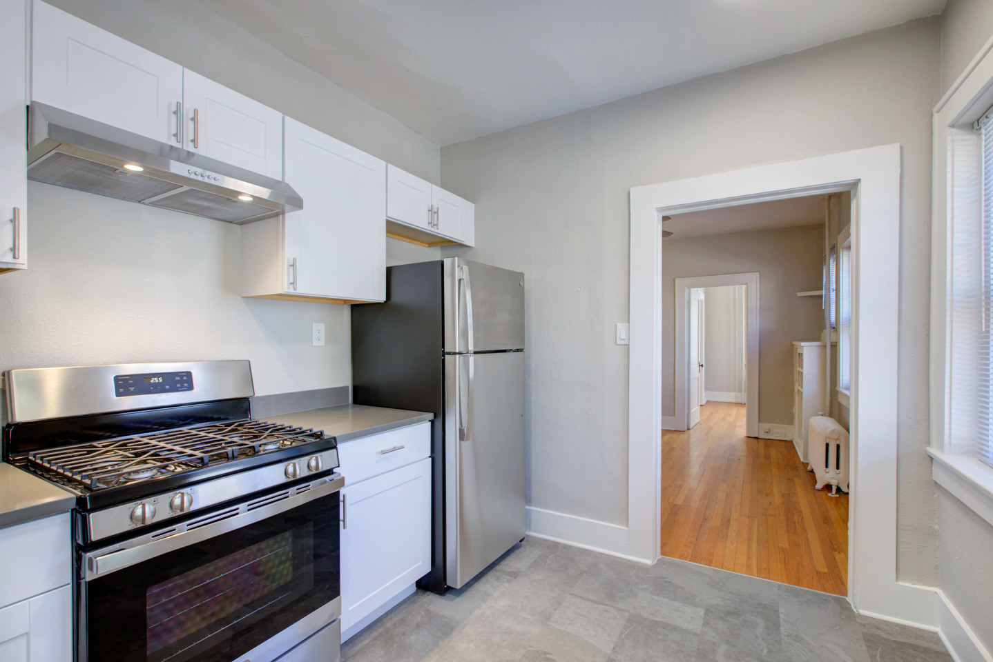 1027 Washington Street Image 3