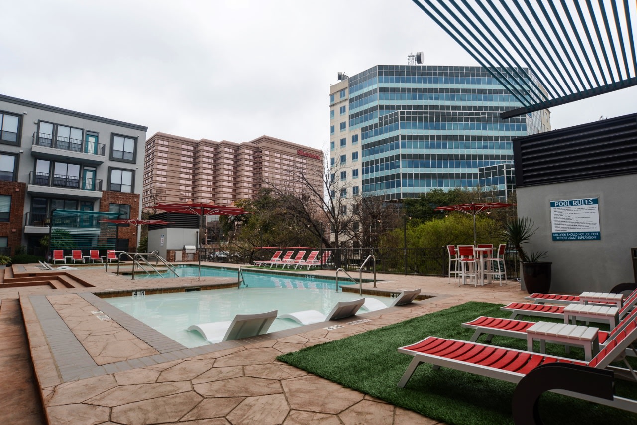 The Beverly at the Medical Center Image 19
