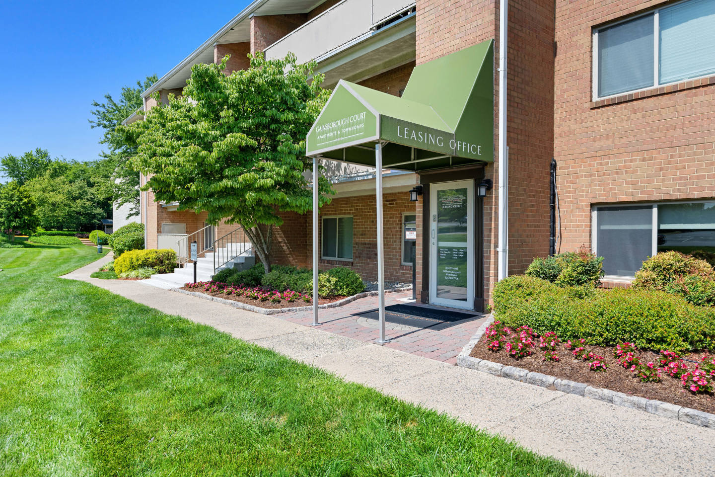 Gainsborough Court, Churchill Mews, and Copperfield Square Apartments & Townhomes Image 64