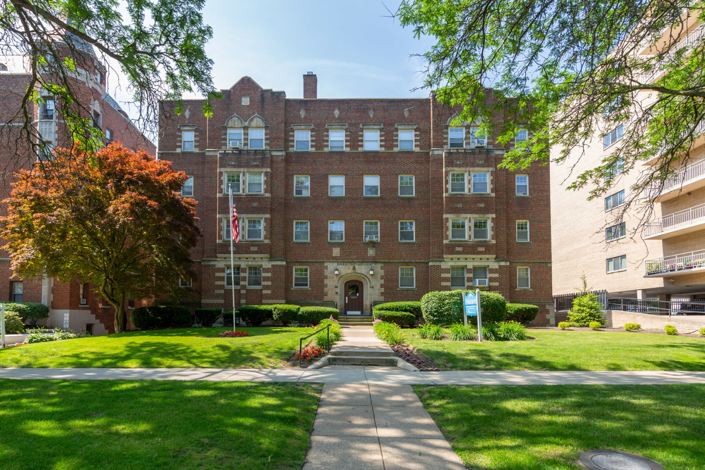 Parkway Manor  Image 15